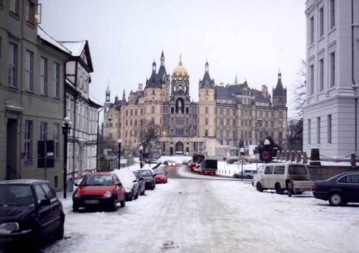 Das Schweriner Schloss - Ansicht im Winter